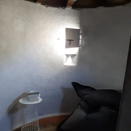 Maison Du Chevalier Des Huttes - Table Et D'hotes Frühstückspension